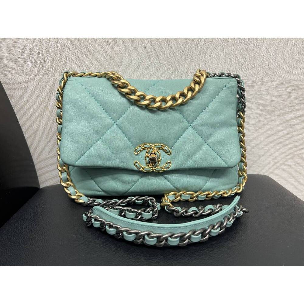Chanel Bag Crossbody Chain Shoulder Bag Handbag Lambskin